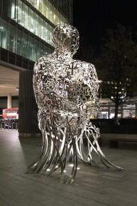 Sculpture by Jaume Plensa at London Bridge